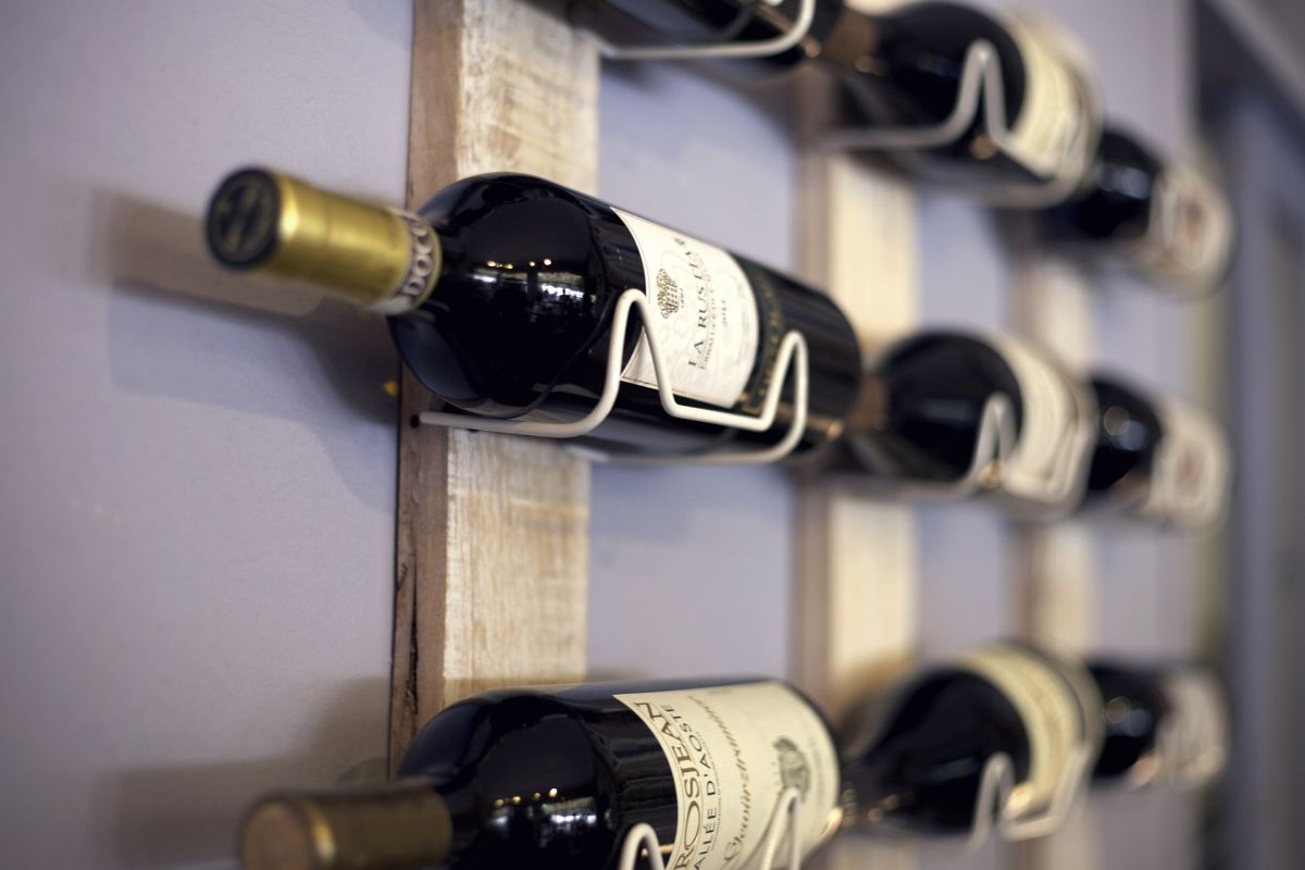 what makes a good wine rack
